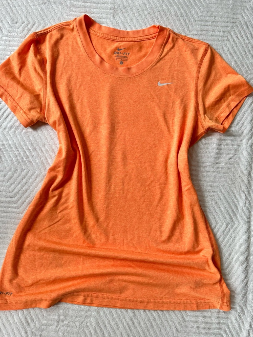 Nike Orange Dri-FIT Performance Tee Size Medium